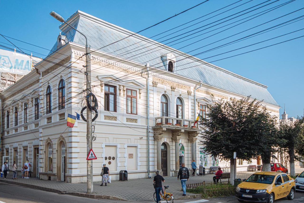 Buchenland Hotel Campulung Moldovenesc Exterior photo